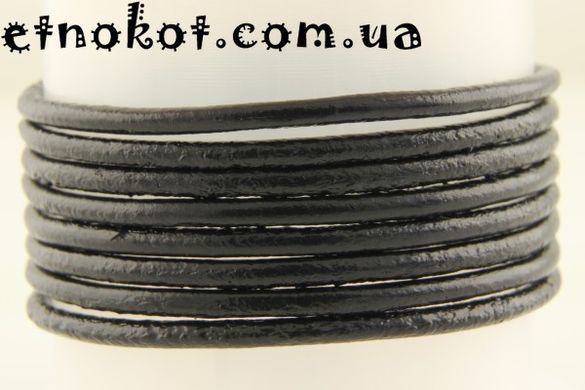 Уцінка 1,40м. 2мм чорний шкіряний шнур для браслетів Chan Luu (Чан Лу)